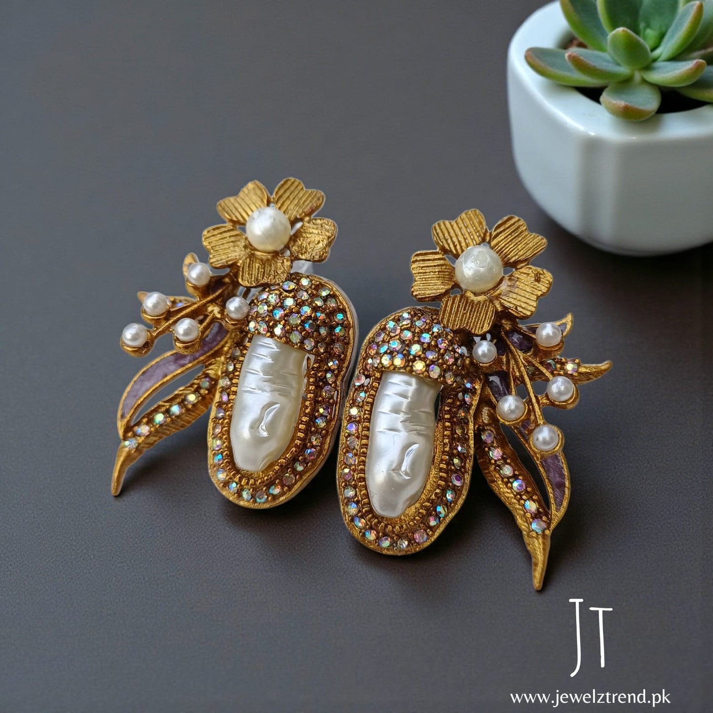 Floral Story: Turkish Tops