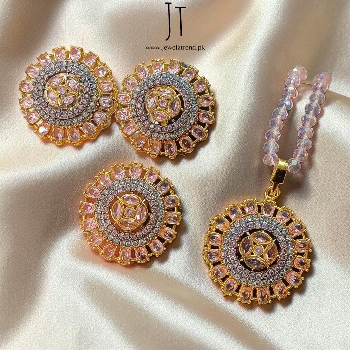 Leena: Locket Set