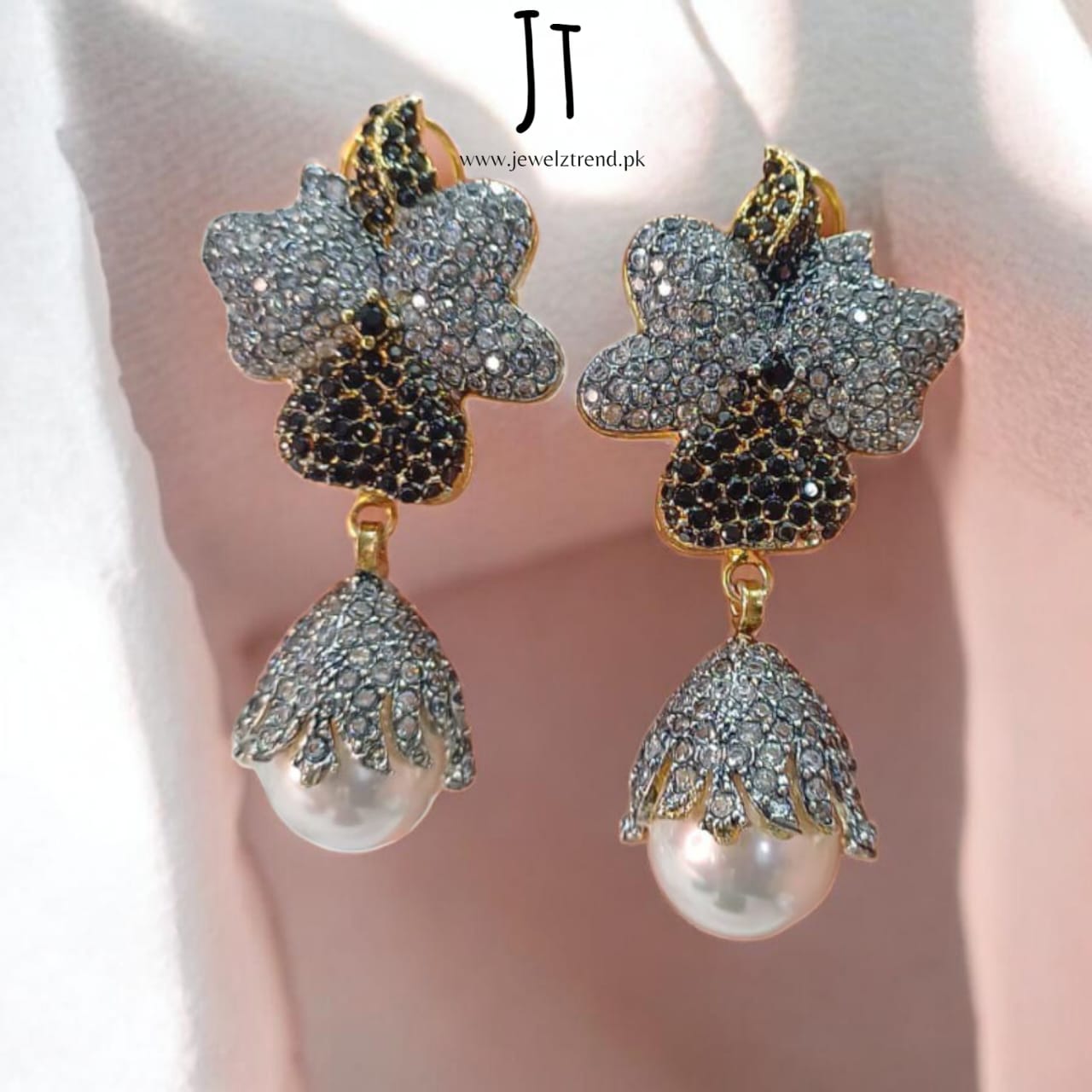 Floral Zirconia Earrings