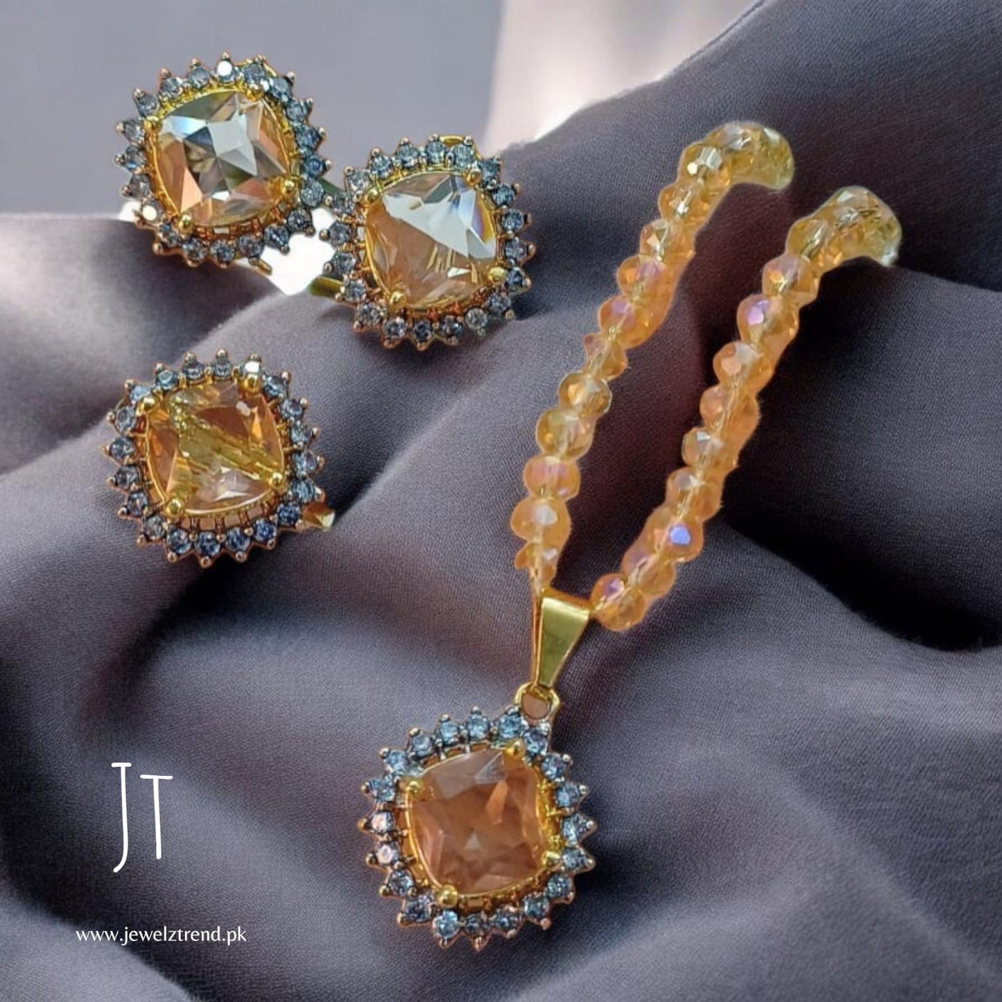 Dream Charm: Locket Set