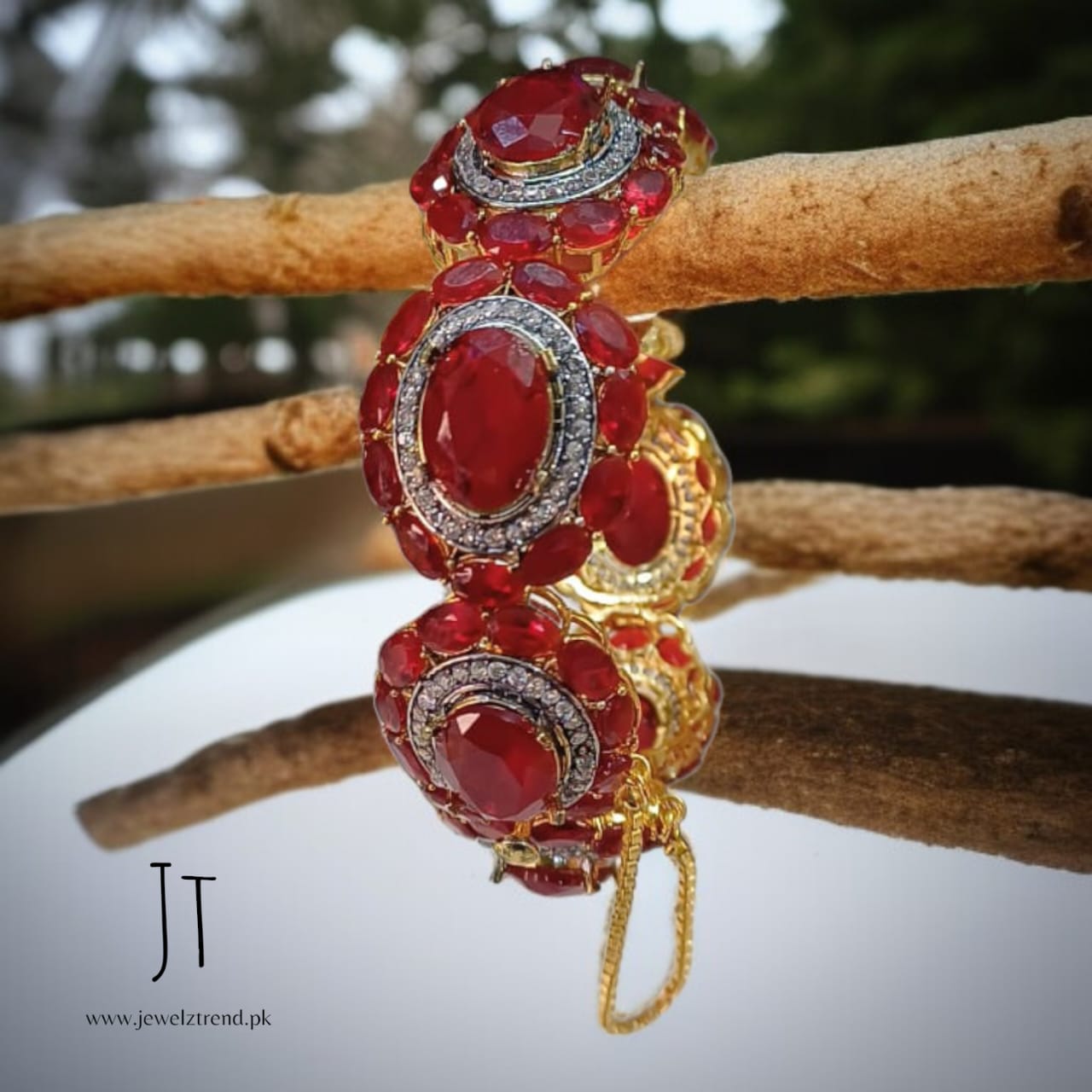The Gem Story: Kangan