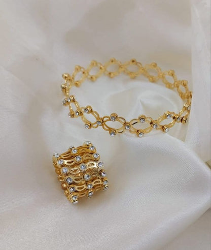 Ring Bracelet Gold