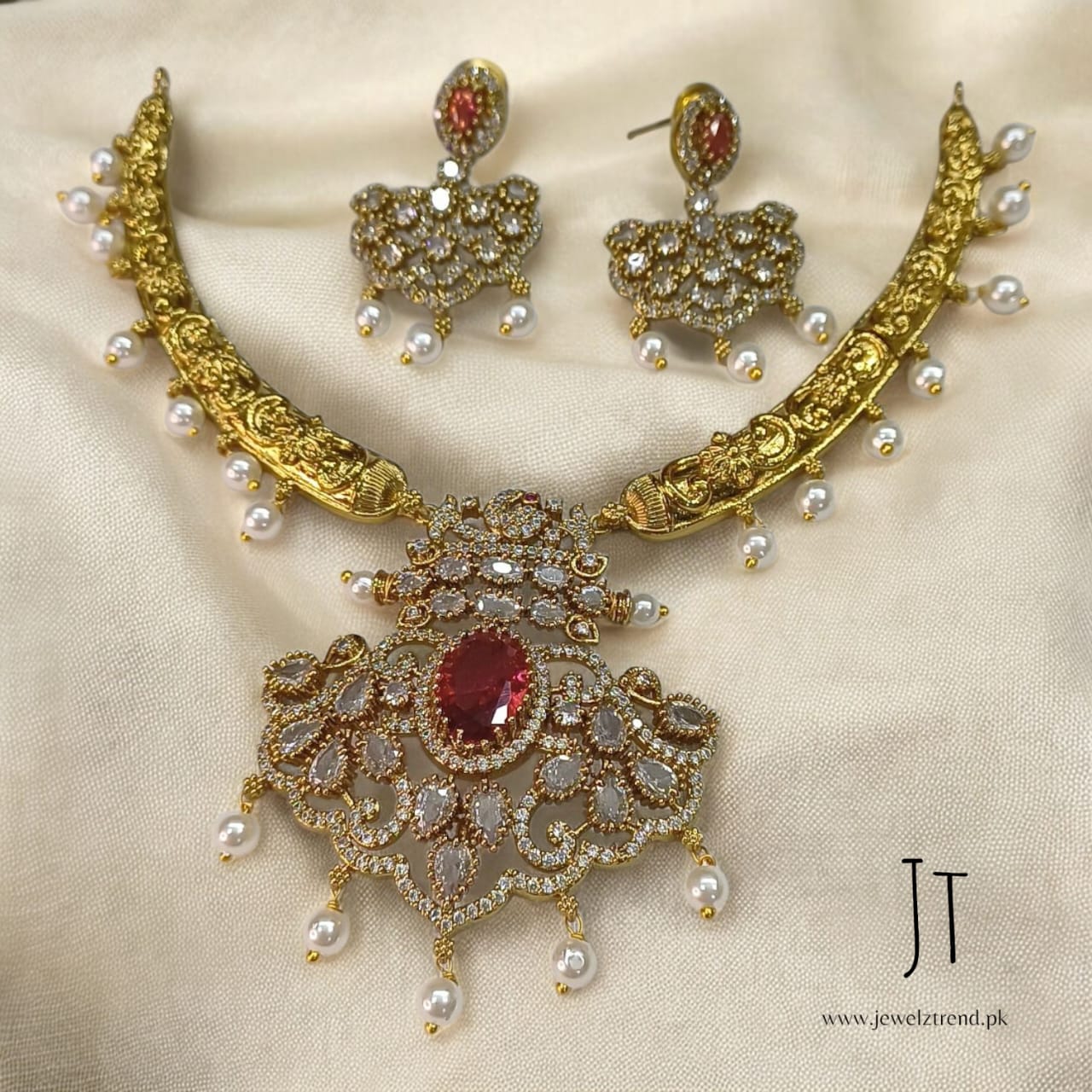 Noor e Sahar: South Indian