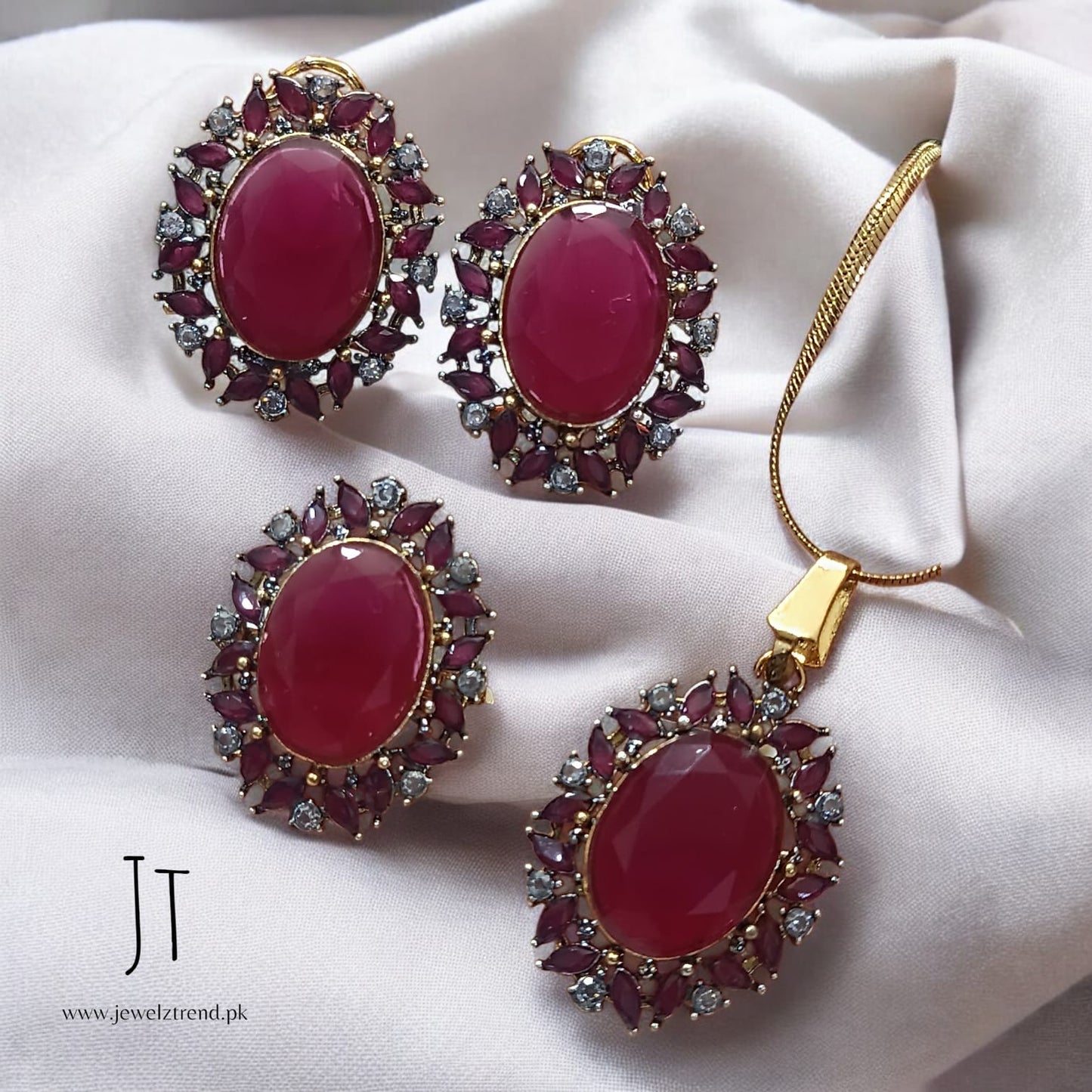 Dazzle Dream: Locket Set