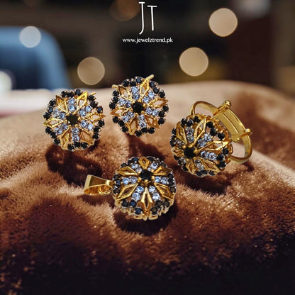 Spring Rose: Jurao Locket Set
