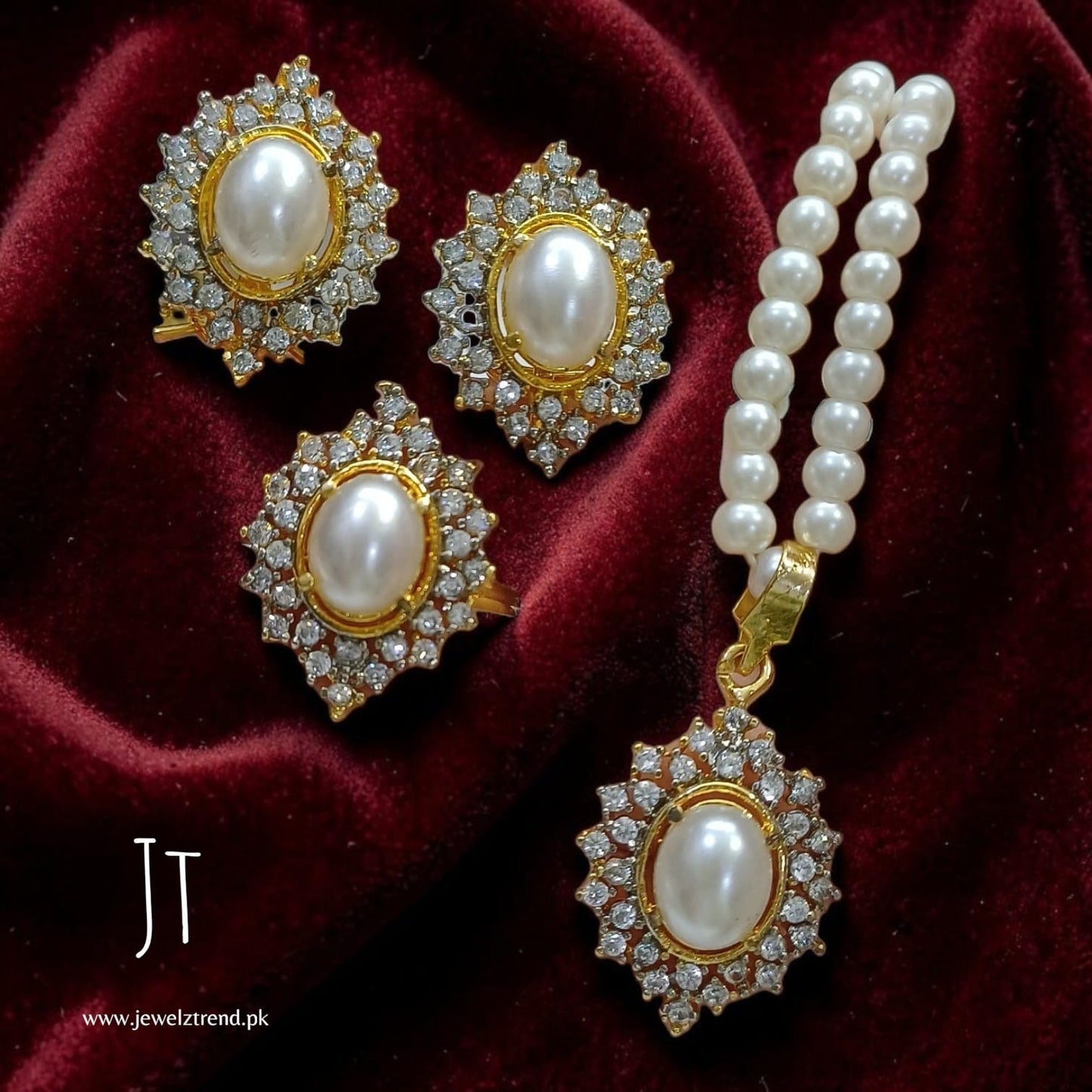 Royal Secrets: Jurao Series
