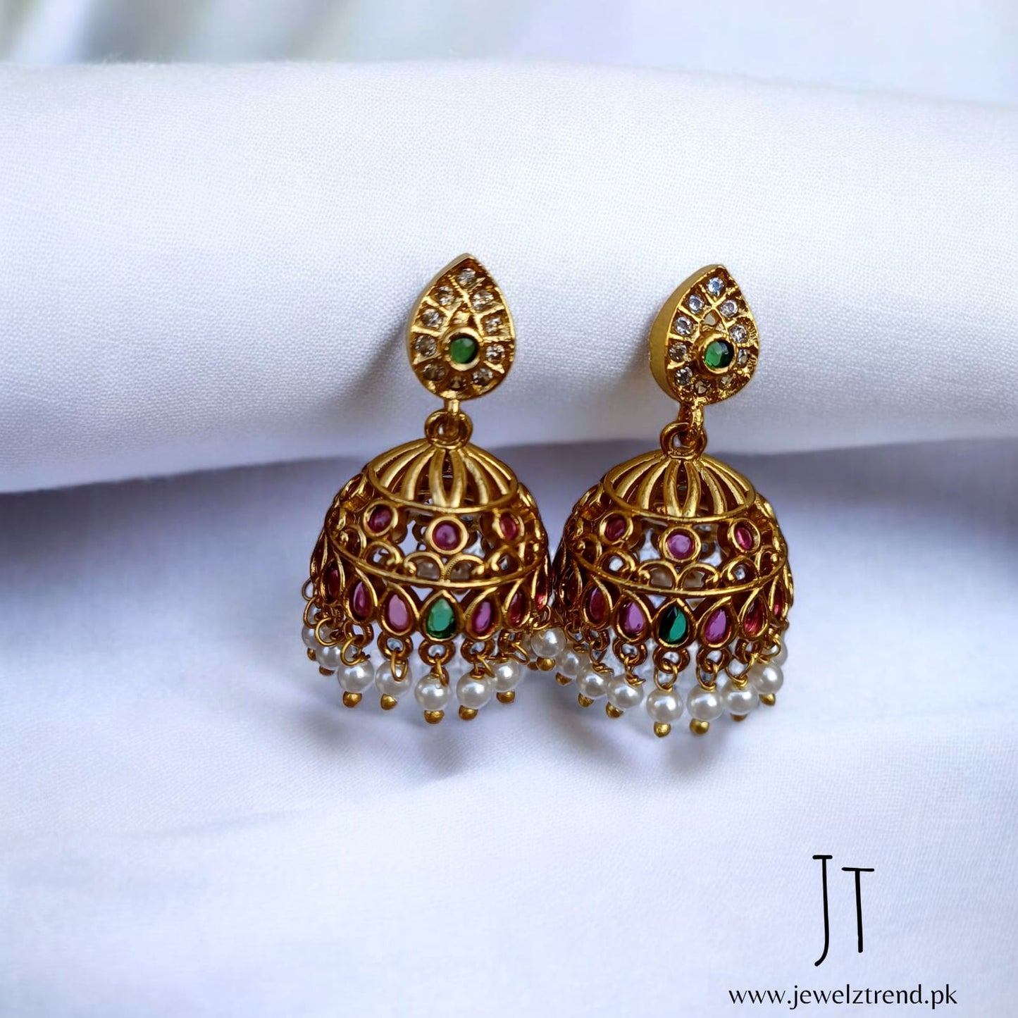 Heritage Elegance: South Indian Set