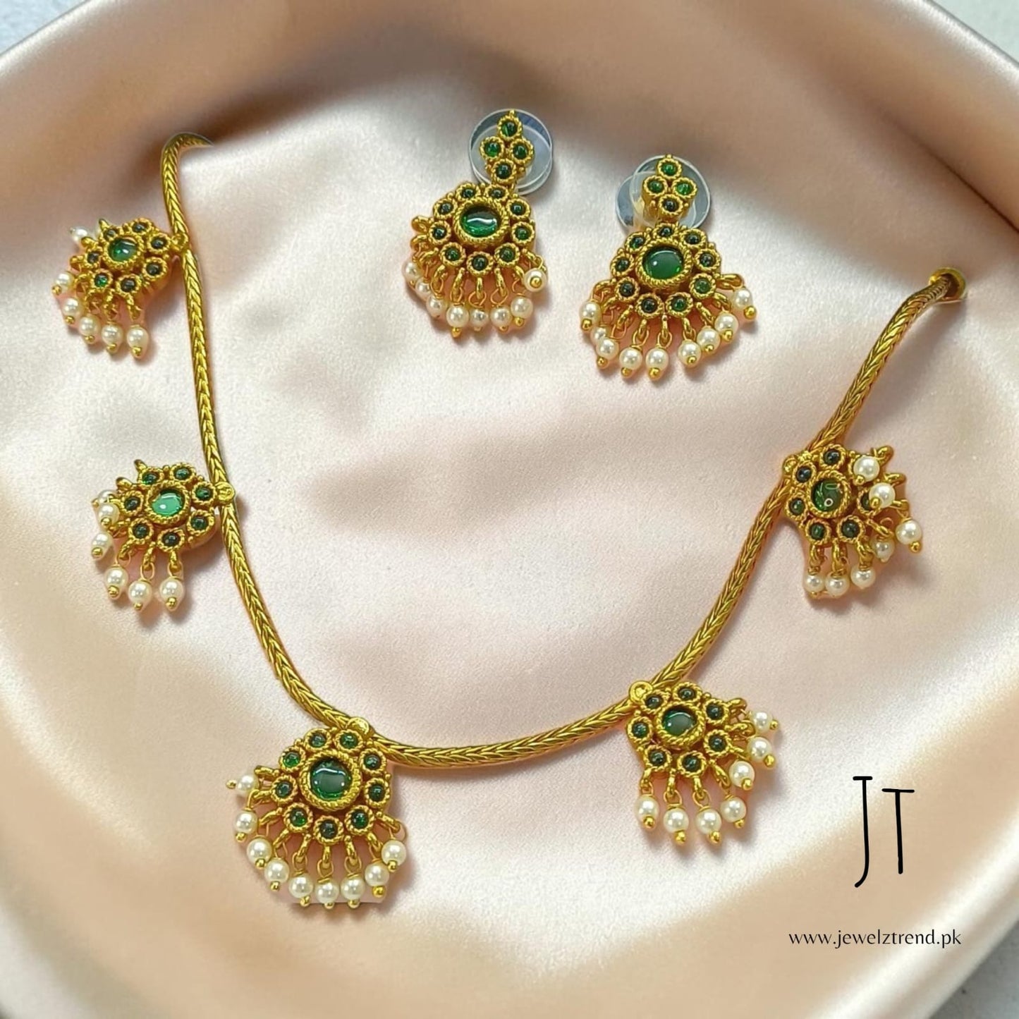 Arooba: South Indian Set
