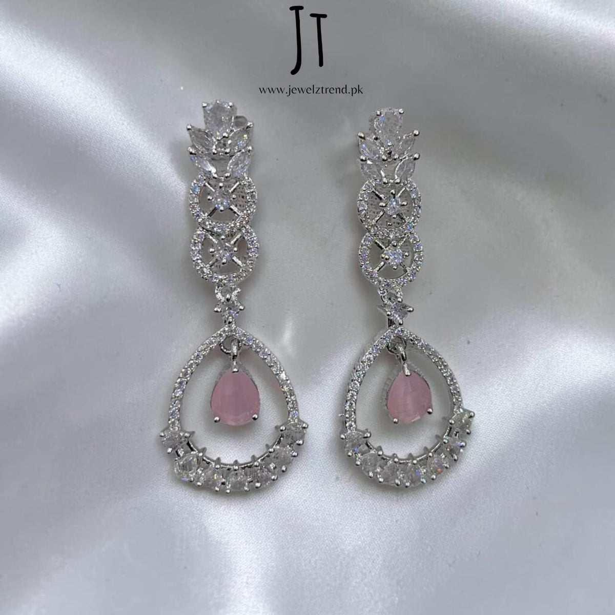 Shimmer: Earrings