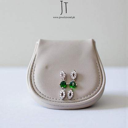 Whispers of Green: Necklace Set