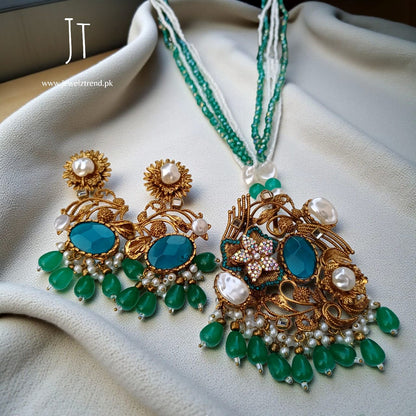 Nigaar: Mala with Earrings (Zinc)