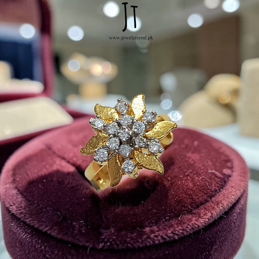 Petal Flower: Diamond Cut Ring