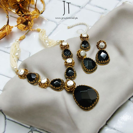 Turkish Necklace Set (Black)
