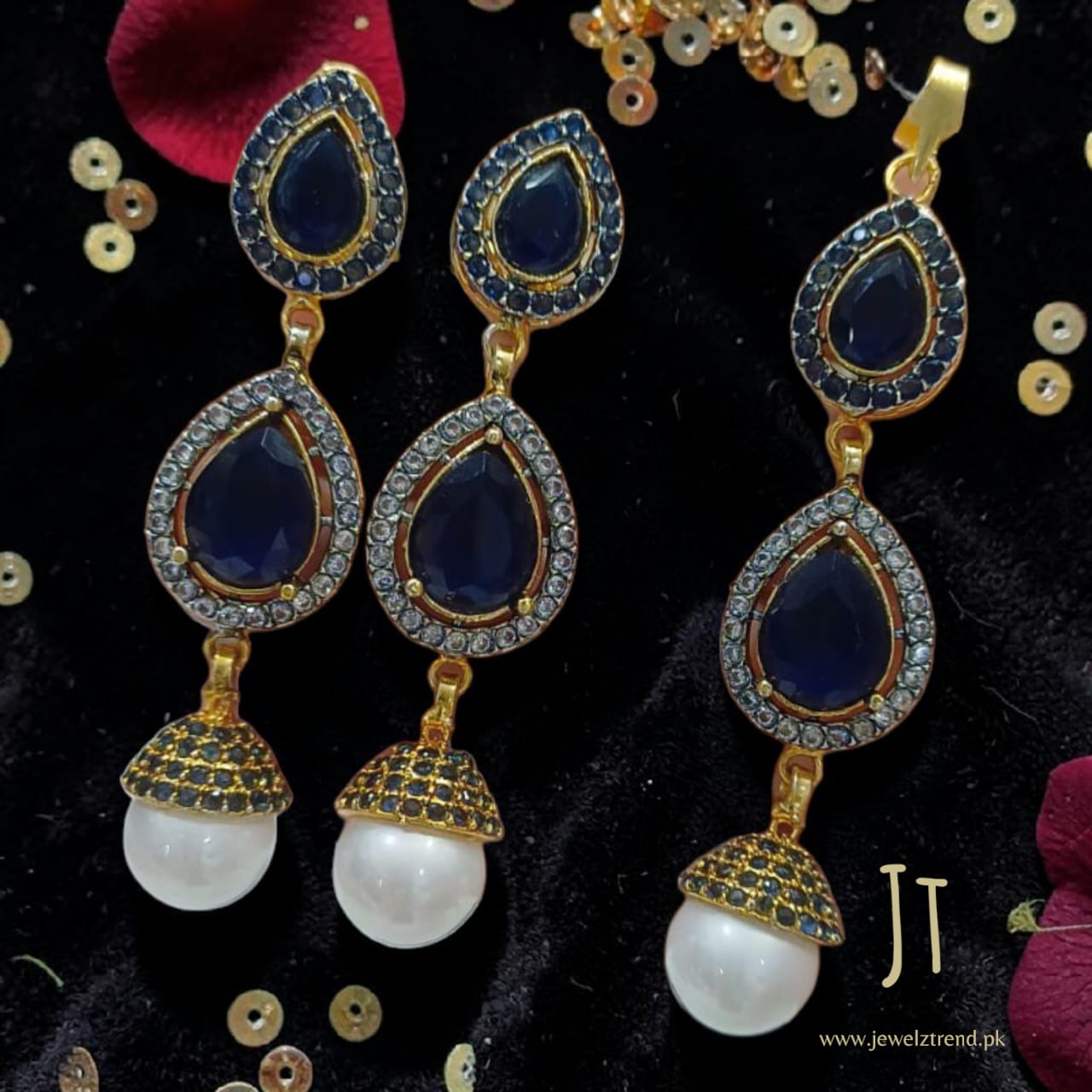 Deeba: Combo with Long Earrings